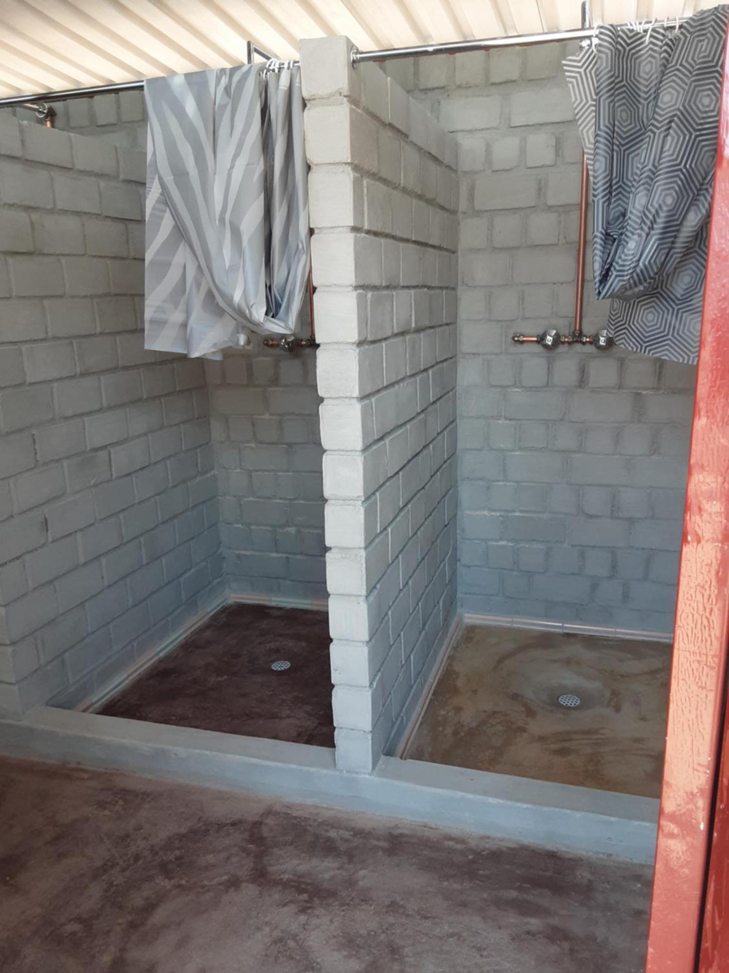Kai-Oms Backpackers Lodge Outjo Luaran gambar