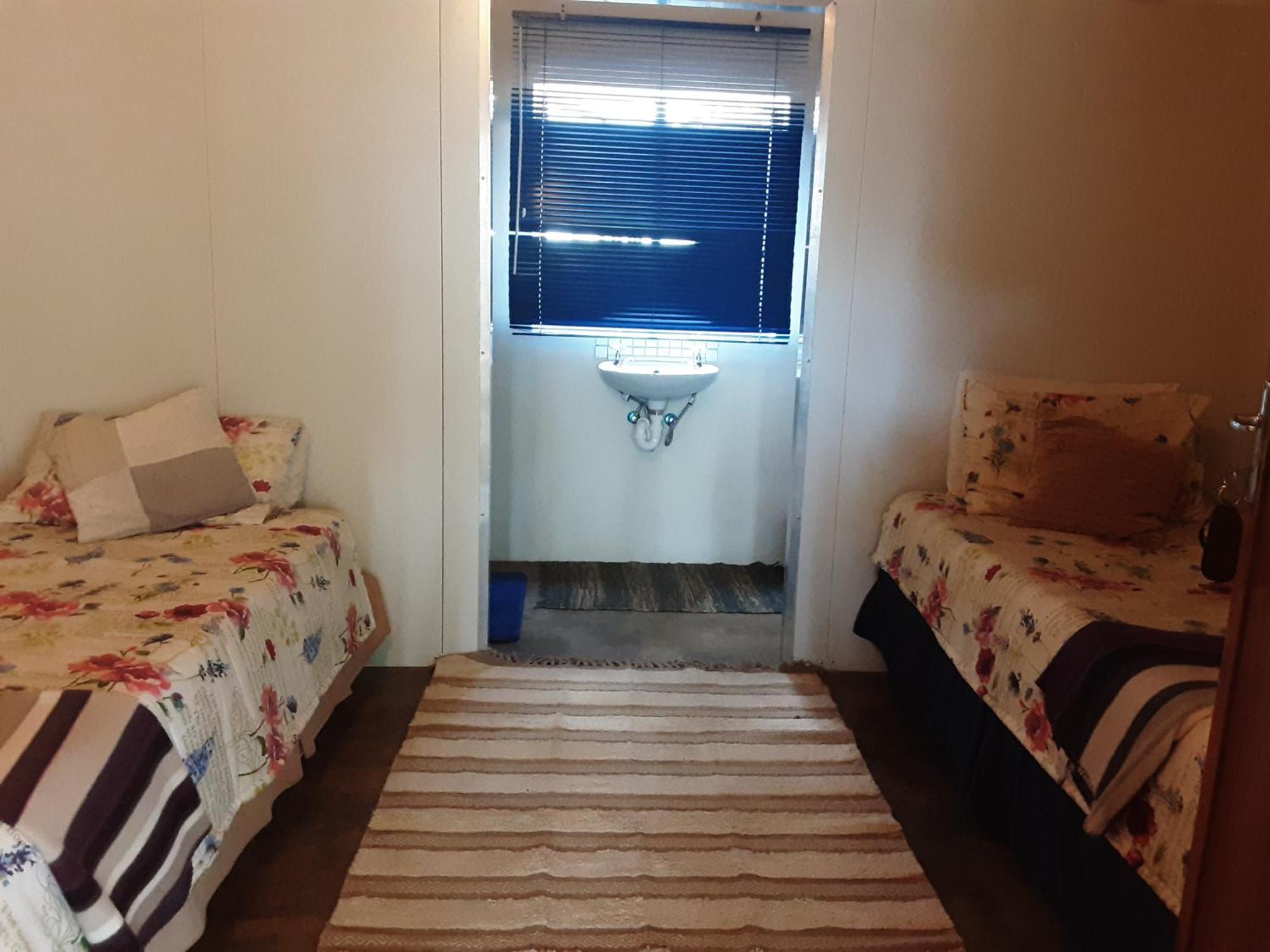 Kai-Oms Backpackers Lodge Outjo Luaran gambar